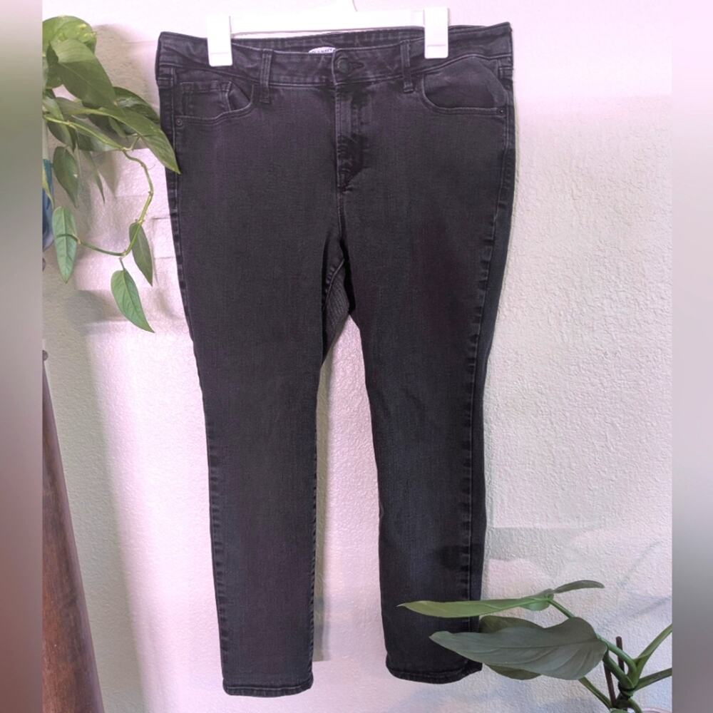 Old Navy Black Pop Icon Skinny Jeans with Stretch SZ 14 Short